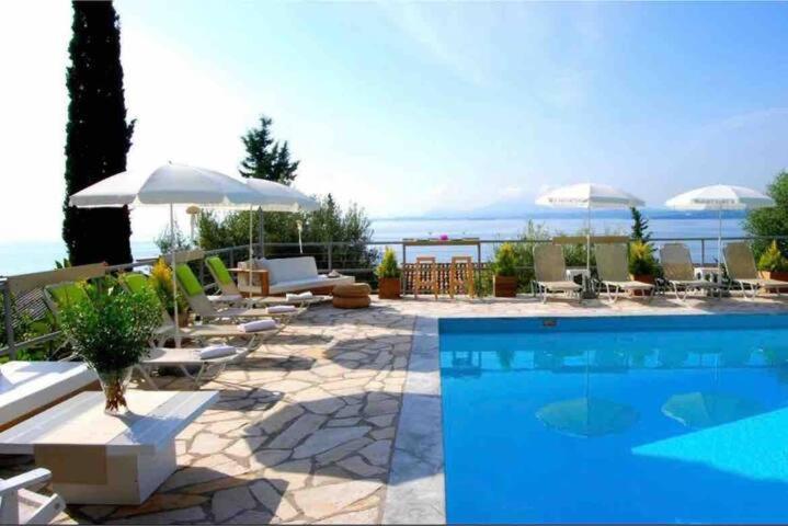 Mediterranean View Hotel Барбати Экстерьер фото